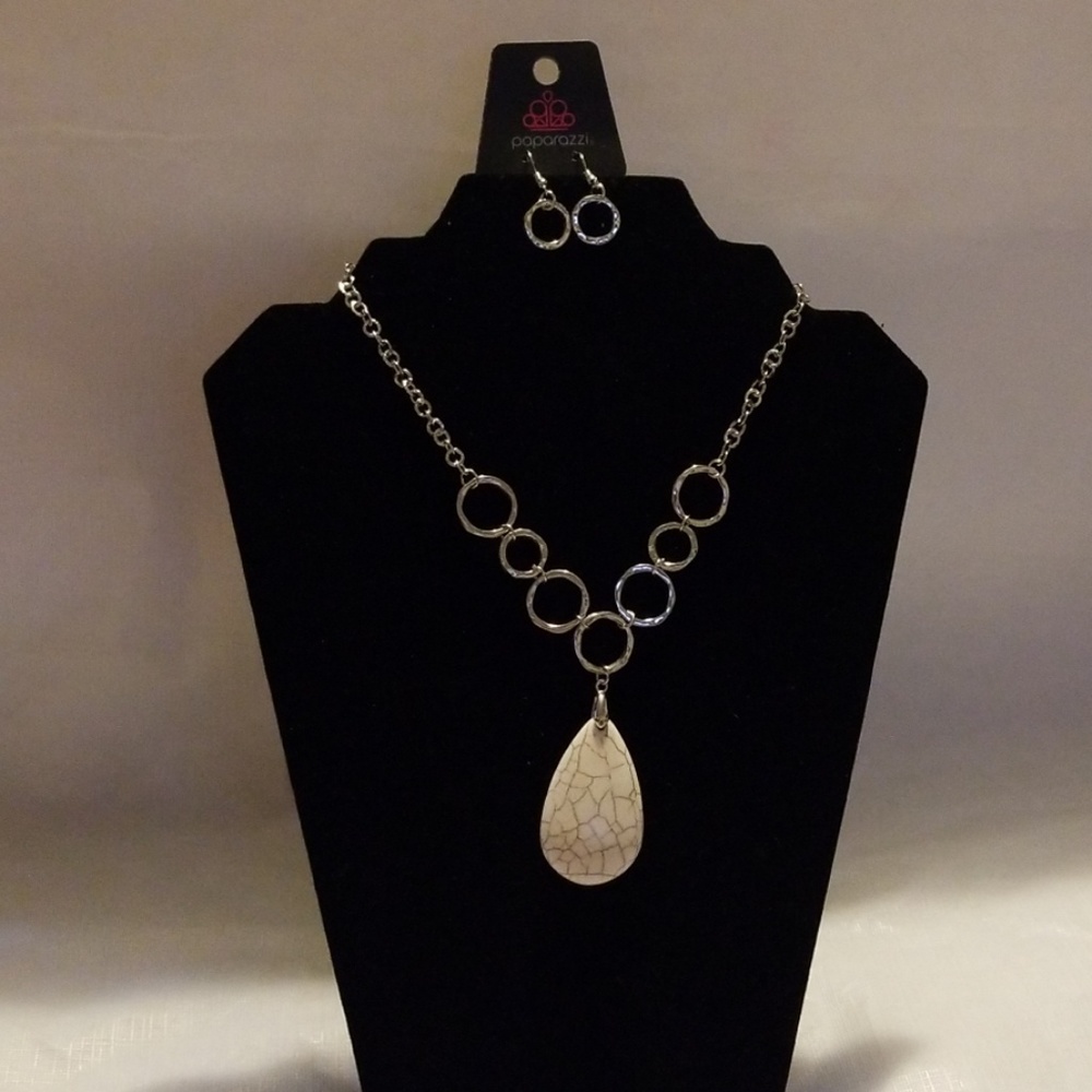 White and Silver Necklace